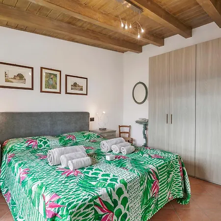 - Happy Apartment Gargnano