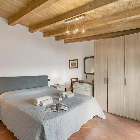 - Happy Apartment Gargnano